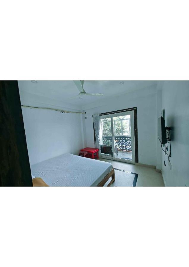 Subudhi Palace Hotel 3*